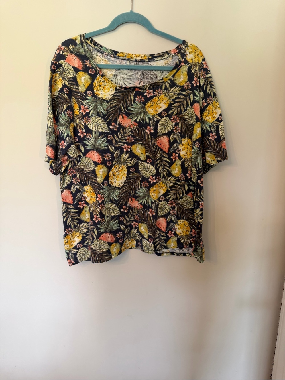 Floral tropical Pima cotton top size 2XL